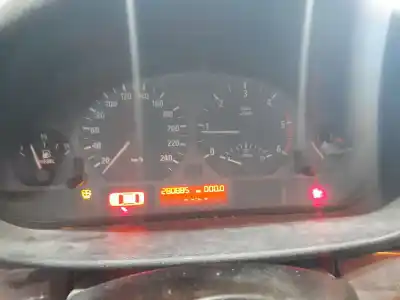 Vehicul casat BMW 3 (E46) 320 D al anului 1998 alimentat 204D1 D