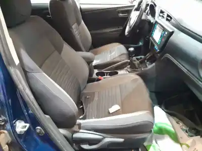 Veículo de Sucata toyota auris auris (2006-2012) do ano 2015 alimentado n47c16a