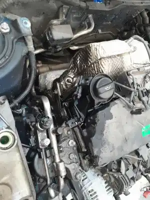 Veículo de Sucata toyota auris auris (2006-2012) do ano 2015 alimentado n47c16a