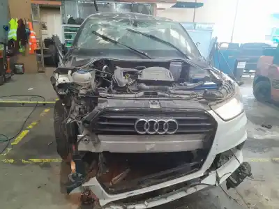 Scrapping Vehicle audi a1 (8xk) 1.0 tfsi of the year 2017 powered chz