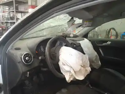 Scrapping Vehicle audi a1 (8xk) 1.0 tfsi of the year 2017 powered chz