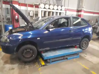 Veículo de Sucata seat ibiza iii (6l1) 1.4 16v do ano 2003 alimentado bby