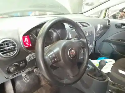 Scrapping Vehicle seat leon (1p1) 1.9 tdi of the year 2009 powered bls