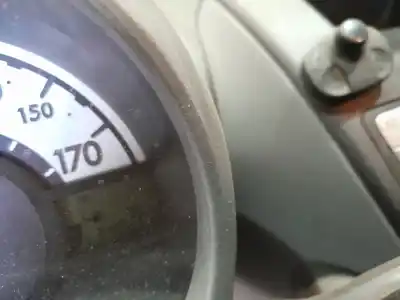 Veículo de Sucata toyota aygo (_b1_) 1.0 (kgb10_) do ano 2011 alimentado 1kr