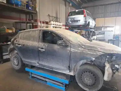 Scrapping Vehicle renault megane iii fastback (bz0/1_, b3_) 1.5 dci of the year 2010 powered k9k 832