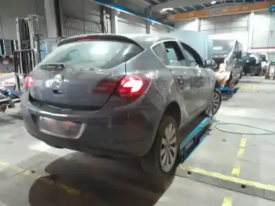 Veículo de Sucata opel astra j (p10) 1.6 (68) do ano 2010 alimentado a16xer