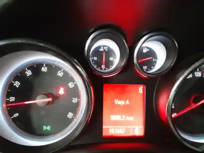 Veículo de Sucata opel astra j (p10) 1.6 (68) do ano 2010 alimentado a16xer