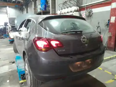 Veículo de Sucata opel astra j (p10) 1.6 (68) do ano 2010 alimentado a16xer