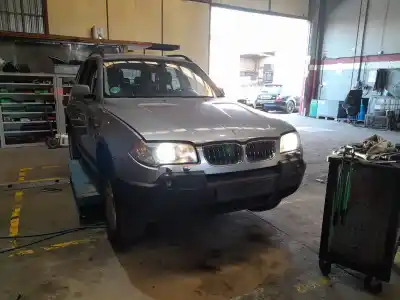 Veículo de Sucata bmw x3 (e83) 2.5 i do ano 2005 alimentado m54 b25 (256s5)