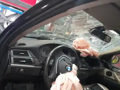 Veículo de Sucata bmw x5 (e70) xdrive 30 d do ano 2012 alimentado n57 d30 a