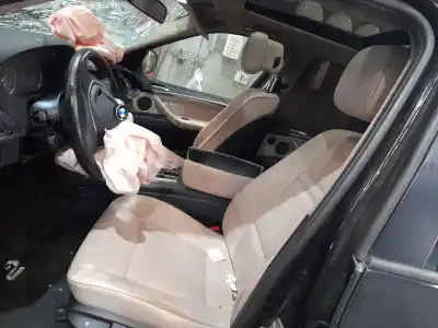 Veículo de Sucata bmw x5 (e70) xdrive 30 d do ano 2012 alimentado n57 d30 a