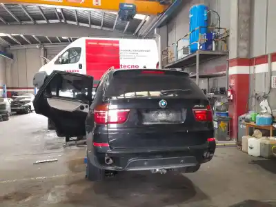 Veículo de Sucata bmw x5 (e70) xdrive 30 d do ano 2012 alimentado n57 d30 a