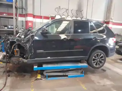 Veículo de Sucata bmw x5 (e70) xdrive 30 d do ano 2012 alimentado n57 d30 a