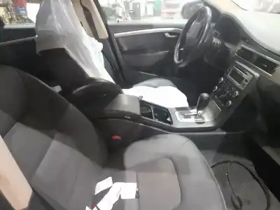 Vehicul casat volvo s80 ii (124) 2.4 d al anului 2007 alimentat d5244t5