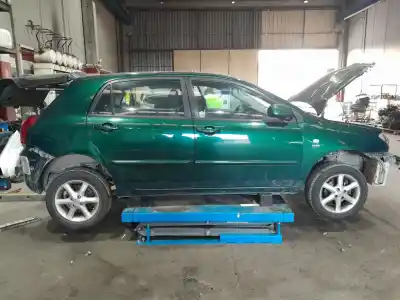 Veicolo di demolizione toyota corolla (_e12_) 1.4 vvt-i (zze120_) dell'anno 2004 alimentato 4zzfe