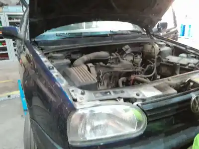 Sloopvoertuig volkswagen golf iii (1h1) 1.8 van het jaar 1993 aangedreven abs