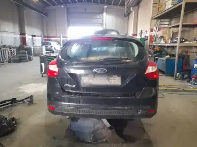 Véhicule à la ferraille ford focus iii 1.6 tdci de l'année 2014 alimenté t1da,t1db
