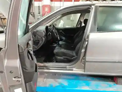 Vehicul casat seat leon (1m1) 1.9 tdi al anului 2003 alimentat asv