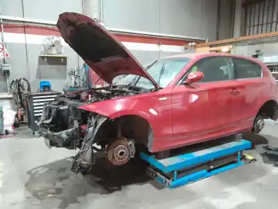 Veicolo di demolizione BMW 1 (E87) 120 I dell'anno 2008 alimentato N46 B20 B,N46 B20 BD,N46 B20 C,N46 B20 CC