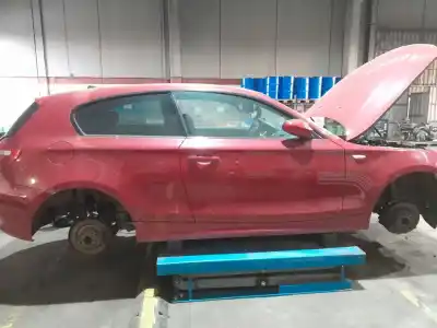 Veículo de Sucata bmw 1 (e87) 120 i do ano 2008 alimentado n46 b20 b,n46 b20 bd,n46 b20 c,n46 b20 cc