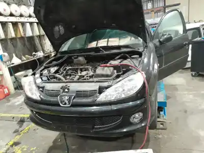 Здавання транспортного засобу peugeot 206 fastback (2a/c) 2.0 hdi 90 року 2005 потужний rhy (dw10td)