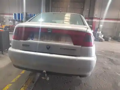 Veículo de Sucata seat cordoba (6k1, 6k2) 1.9 d do ano 1998 alimentado 1y