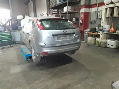 Veicolo di demolizione FORD FOCUS II (DA_, HCP, DP) 1.6 dell'anno 2005 alimentato HWDA Veicolo di demolizione FORD FOCUS II (DA_, HCP, DP) 1.6 dell'anno 2005 alimentato HWDA
