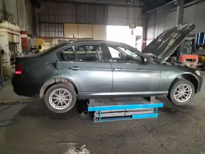Scrapping Vehicle bmw 3 (e90) 318 d of the year 2010 powered n47 d20 a,n47 d20 c