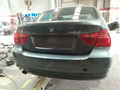 Scrapping Vehicle bmw 3 (e90) 318 d of the year 2010 powered n47 d20 a,n47 d20 c