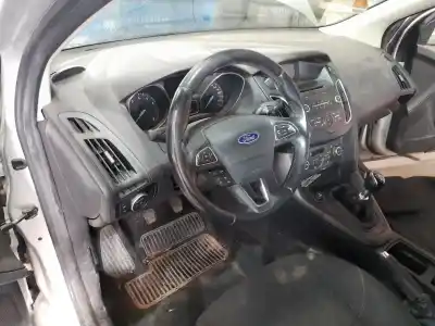 Scrapping Vehicle ford focus iii 1.0 ecoboost of the year 2015 powered m1da,m1dc,m1dd