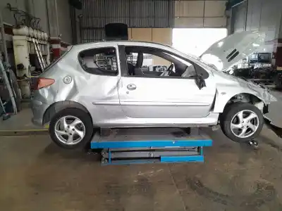 Hurda Aracı peugeot                                            206 fastback (2a/c)                                                                                                                                                                                                                                        2.0 hdi 90                                                                                                                                                                                                                                                 yılın 2004 güçlü rhy (dw10td)