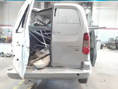 Veículo de Sucata peugeot partner tepee 1.6 bluehdi 100 do ano 2016 alimentado bh02