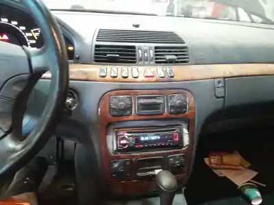 Vehículo de desguace mercedes                                           clase s (w220)                                                                                                                                                                                                                                             s 320 cdi (220.026, 220.126)                                                                                                                                                                                                                               del año 2001 con motor 613960