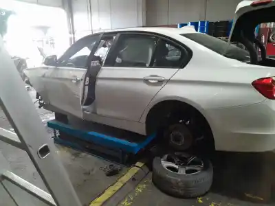 Здавання транспортного засобу bmw 3 (f30, f80) 318 d xdrive року 2012 потужний n47d20c