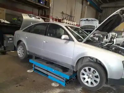 Scrapping Vehicle audi a6 c5 (4b2) 2.5 tdi of the year 2000 powered afb