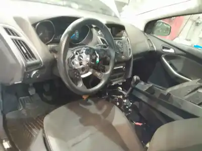 Veicolo di demolizione ford focus iii 1.6 ti dell'anno 2011 alimentato iqda,iqdb,iqdc