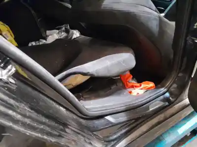 Здавання транспортного засобу bmw 3 (f30, f80) 318 d року 2015 потужний b47 d20 a