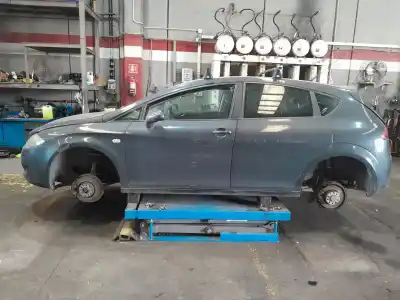 Scrapping Vehicle SEAT LEON (1P1)  of the year 2025 powered BXE