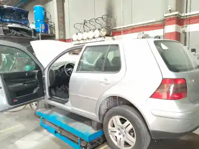 Scrapping Vehicle VOLKSWAGEN GOLF IV (1J1)  of the year 2000 powered APK,AQY,AZG,AZJ,BEJ,BER,BHP