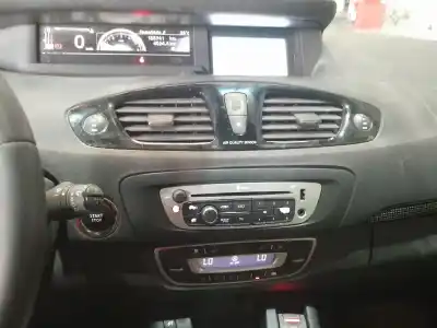 Утилизация автомобиля RENAULT SCÉNIC III (JZ0/1_)  года 2012 питание K9K 636,K9K 656,K9K 657,K9K 836,K9K 837