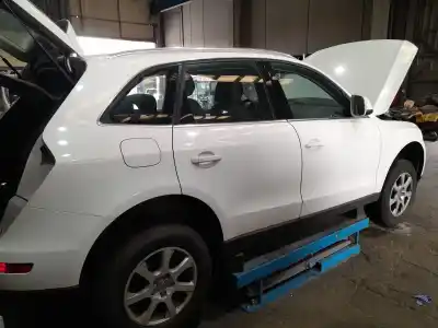 Vehicul casat audi q5 (8rb) 2.0 tdi quattro al anului 2009 alimentat caha,cglb,cmga