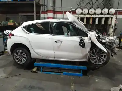 Vehículo de desguace CITROEN DS4 (NX_)  del año 2011 con motor 9H05