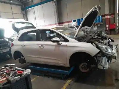 Veículo de Sucata CITROEN C4 AIRCROSS 1.6 HDI 115 do ano 2016 alimentado BHZ (DV6FC)