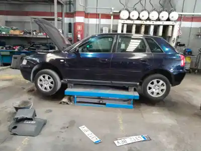 Scrapping Vehicle audi a3 (8l1) 1.6 of the year 2001 powered avu