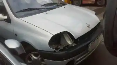 Scrapping Vehicle renault clio ii fase ii (b/cb0) 1.4 16v of the year 2001 powered  Scrapping Vehicle renault clio ii fase ii (b/cb0) 1.4 16v of the year 2001 powered