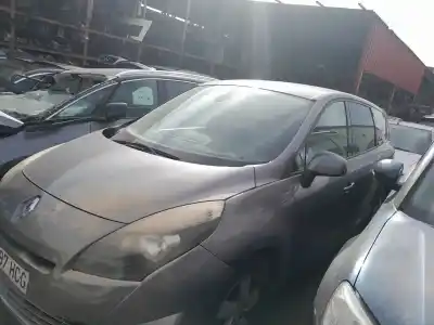 Veículo de Sucata renault grand scénic iii (jz0/1_) 1.5 dci do ano 2011 alimentado k9k 636,k9k 656,k9k 657,k9k 836,k9k 837