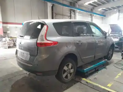 Veículo de Sucata renault grand scénic iii (jz0/1_) 1.5 dci do ano 2011 alimentado k9k 636,k9k 656,k9k 657,k9k 836,k9k 837
