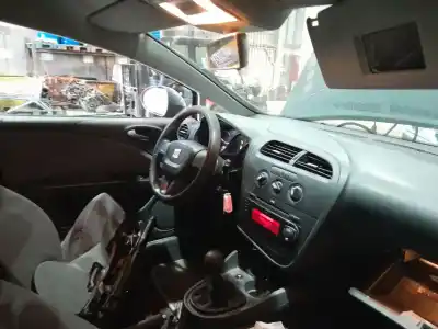 Scrapping Vehicle seat leon (1p1) 1.4 16v of the year 2010 powered bxw,cggb