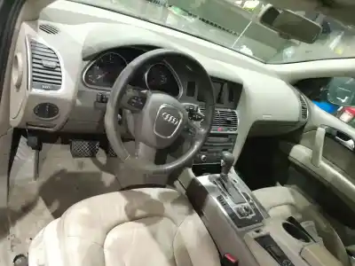 Здавання транспортного засобу audi q7 (4lb) 3.0 tdi quattro року 2007 потужний bug