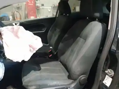 Véhicule à la ferraille ford fiesta vi (cb1, ccn) 1.6 tdci de l'année 2011 alimenté t3ja,tzja,tzjb